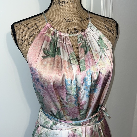 SOLD ❤️ - Picture 4 of 8